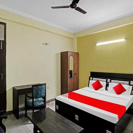 Hotel O Park View Νόιντα Εξωτερικό φωτογραφία