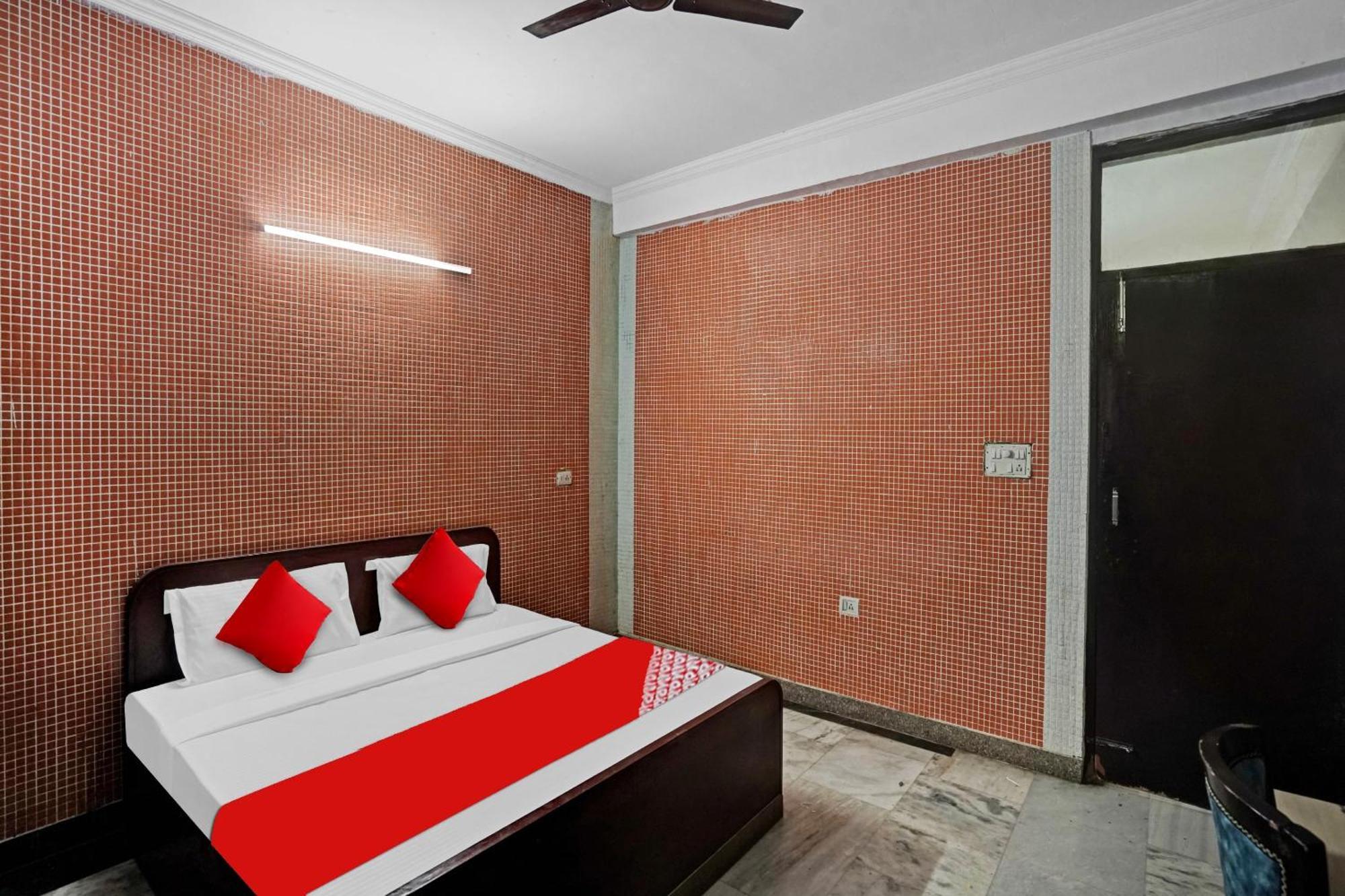 Hotel O Park View Νόιντα Εξωτερικό φωτογραφία